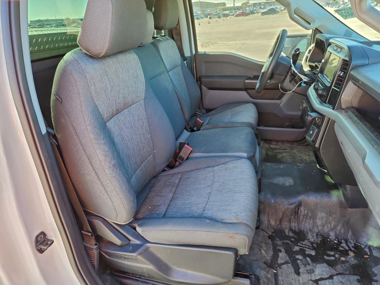 2022 FORD F150 photo 19