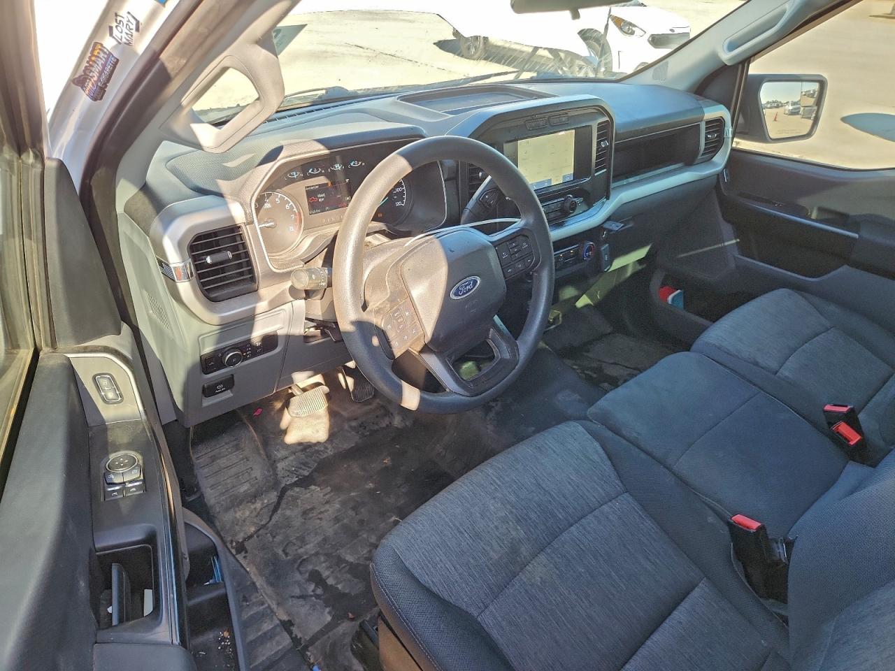 2022 FORD F150 photo 15