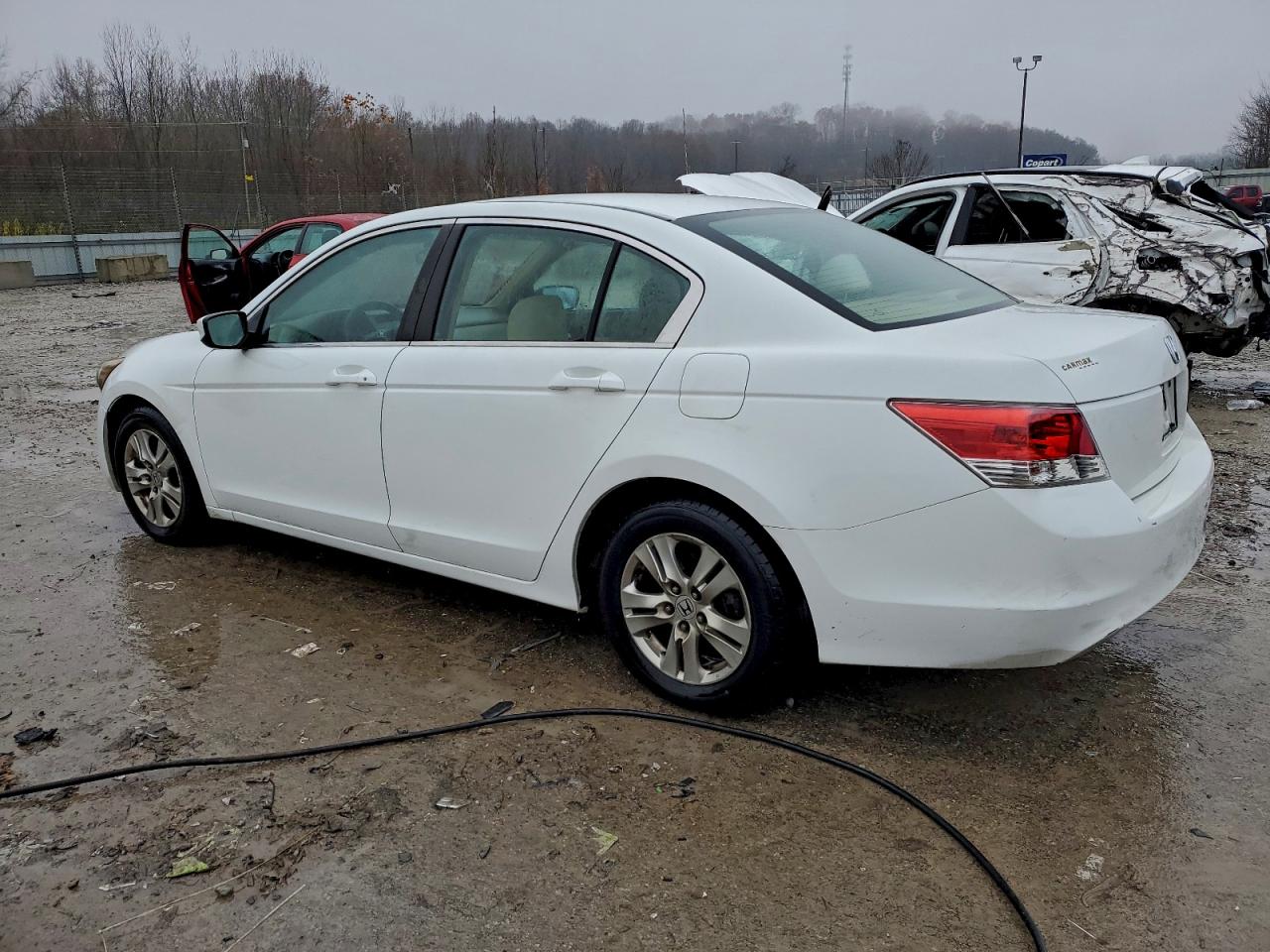 2010 HONDA ACCORD LXP photo 2