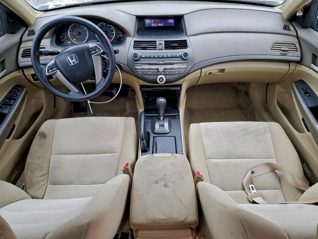 2010 HONDA ACCORD LXP photo 8