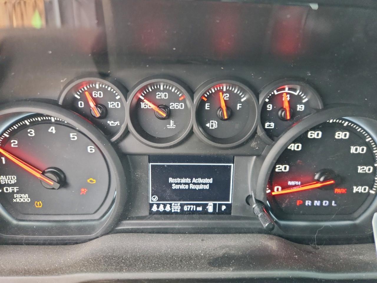 2025 CHEVROLET SILVERADO K1500 CUSTOM photo 9