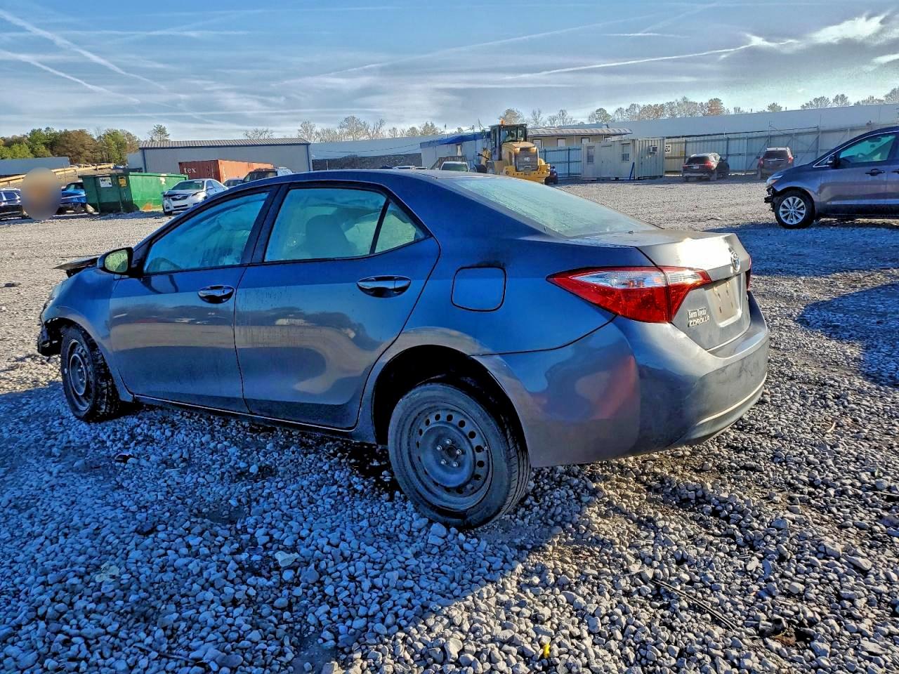2015 TOYOTA COROLLA L photo 2