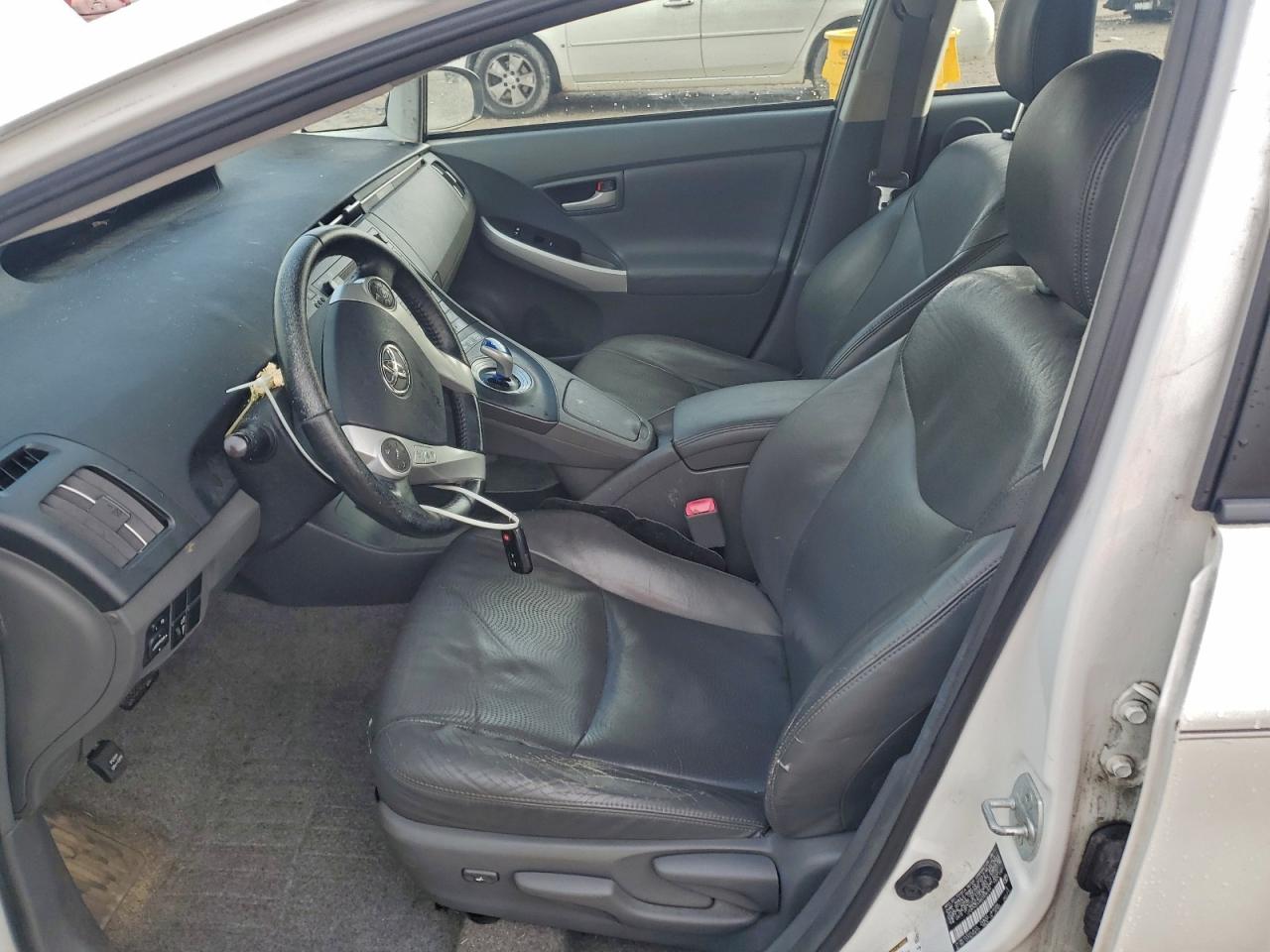 2011 TOYOTA PRIUS photo 7