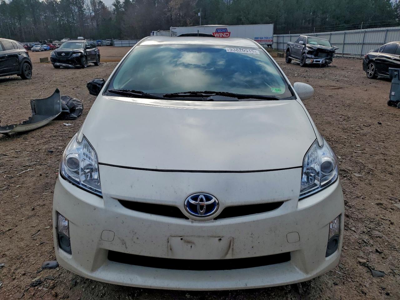 2011 TOYOTA PRIUS photo 5