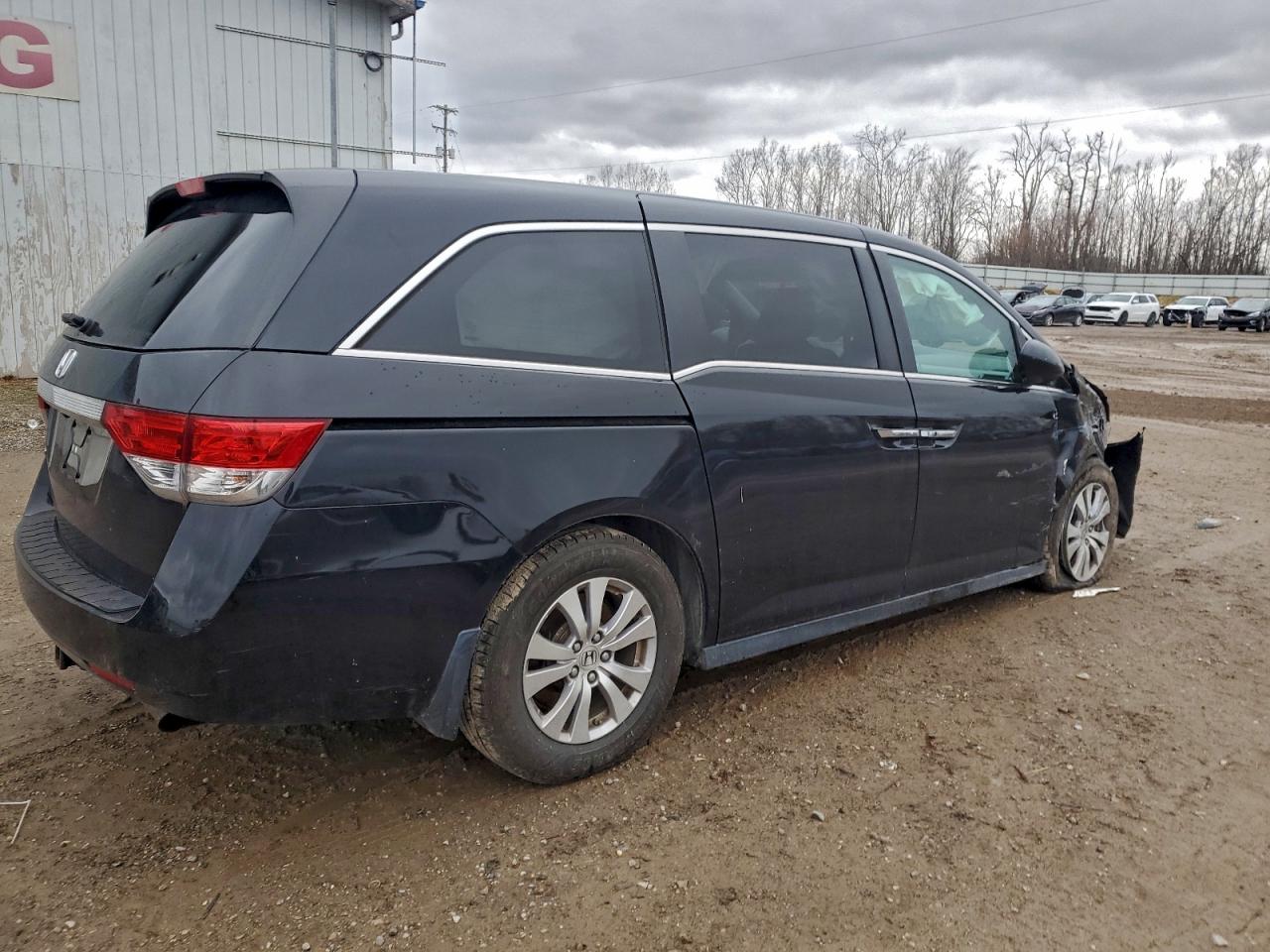 2014 HONDA ODYSSEY EXL photo 3