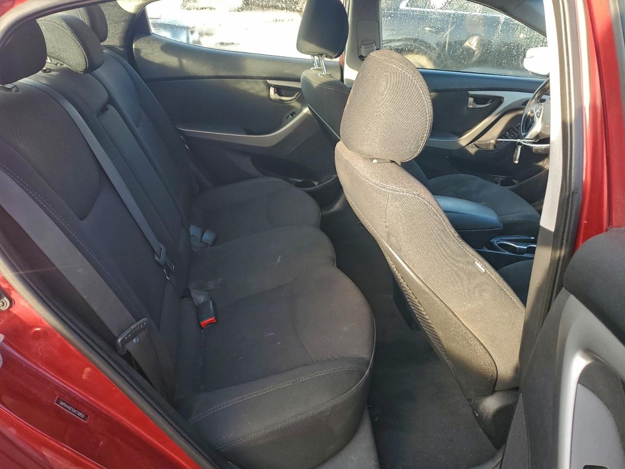 2016 HYUNDAI ELANTRA SE photo 19