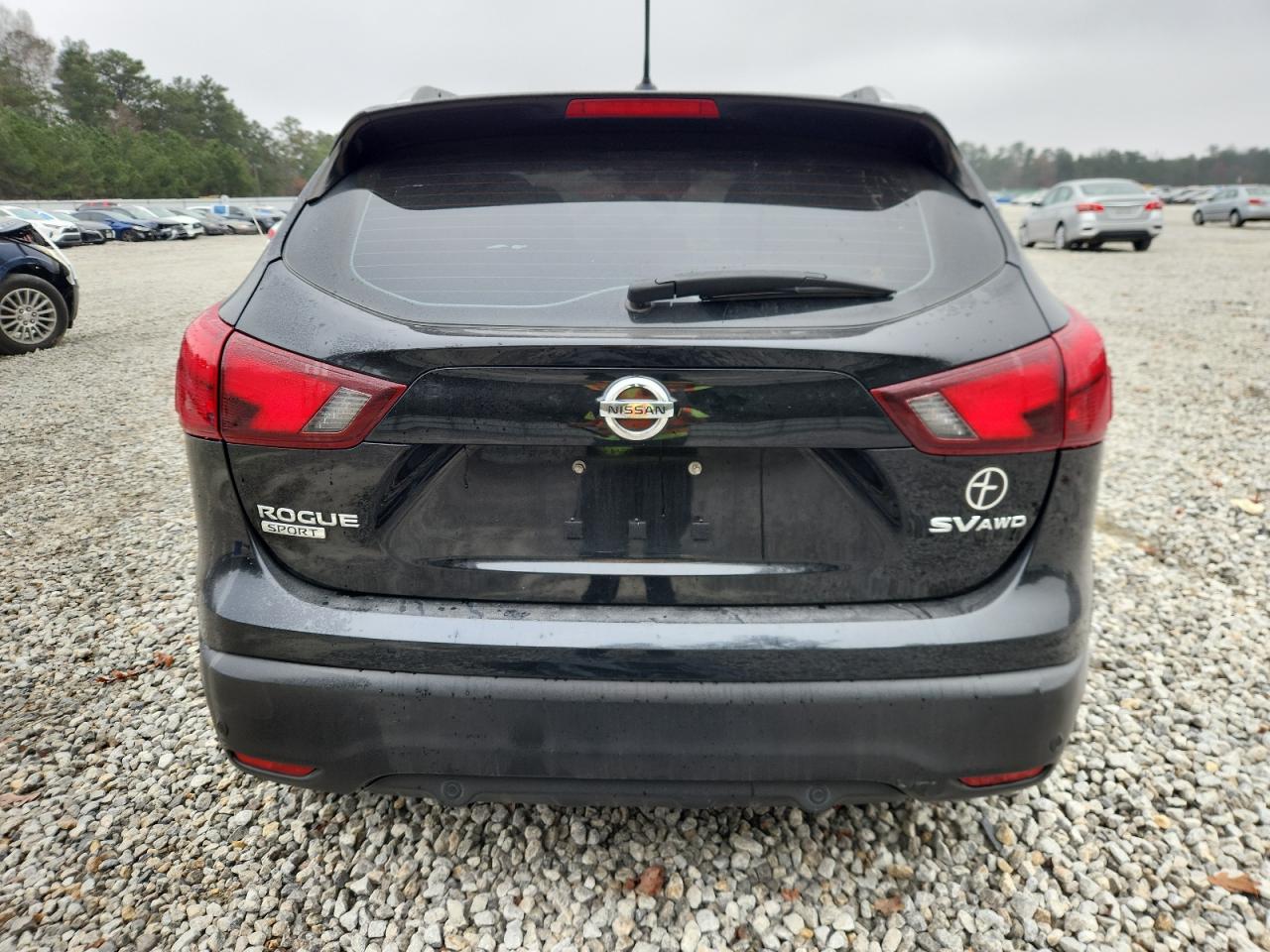 2019 NISSAN ROGUE SPORT S photo 6