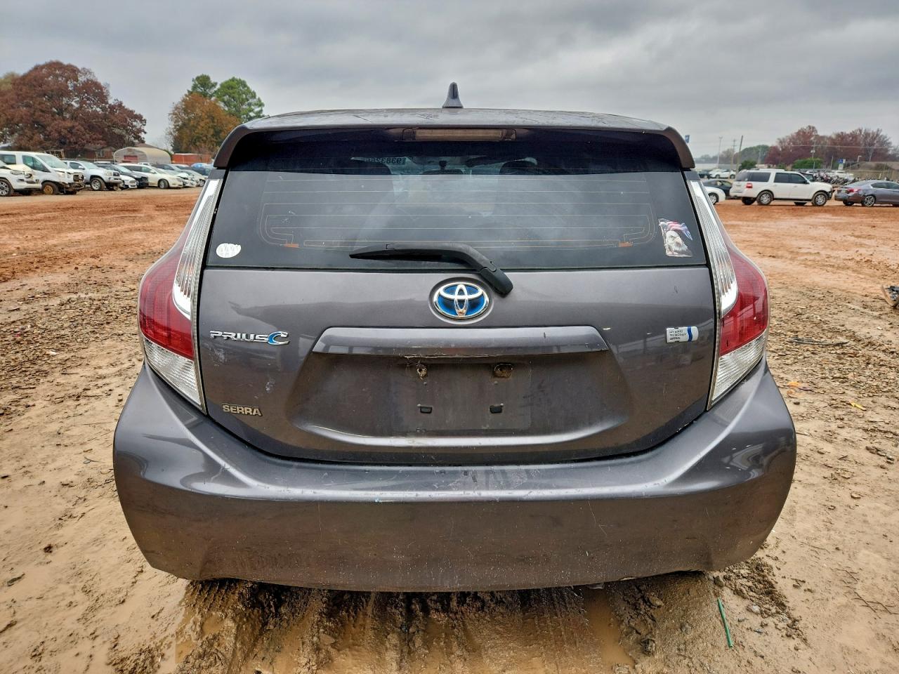 2015 TOYOTA PRIUS C photo 6