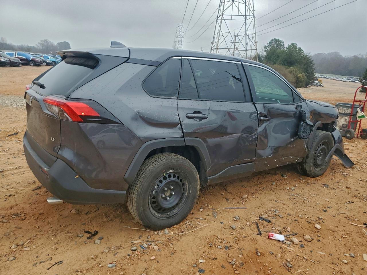 2024 TOYOTA RAV4 LE photo 5