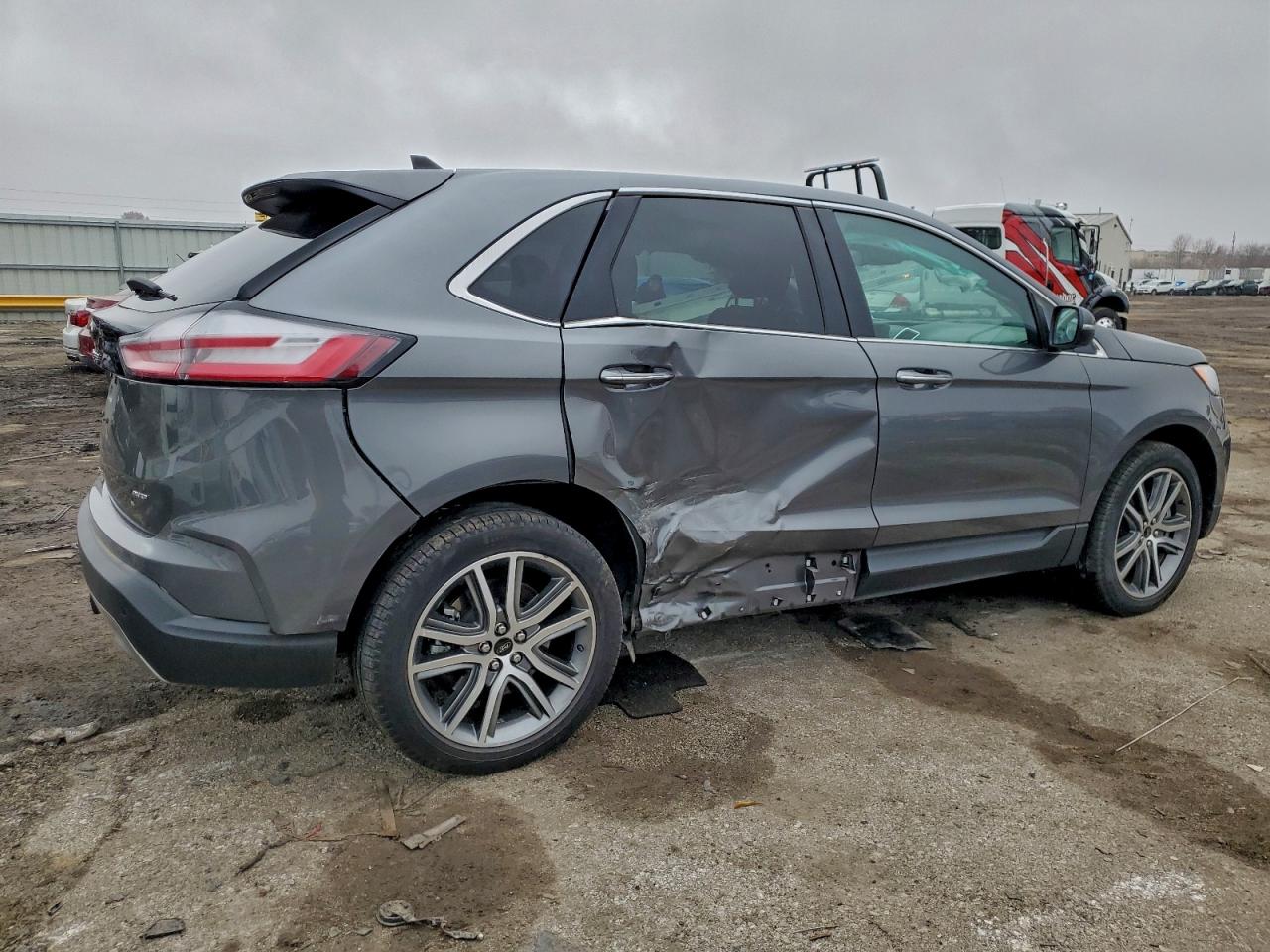 2024 FORD EDGE TITANIUM photo 5