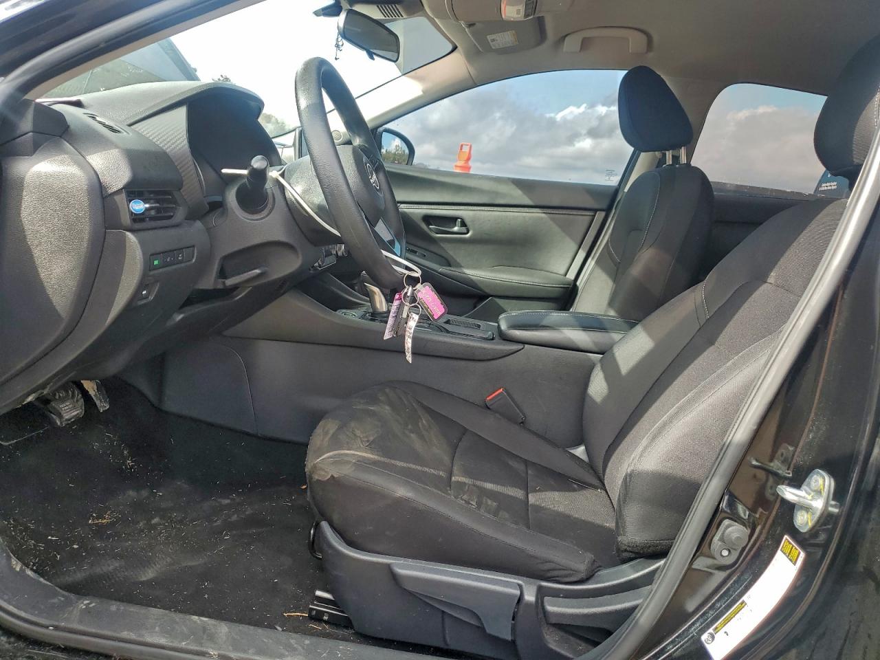 2024 NISSAN SENTRA S photo 7