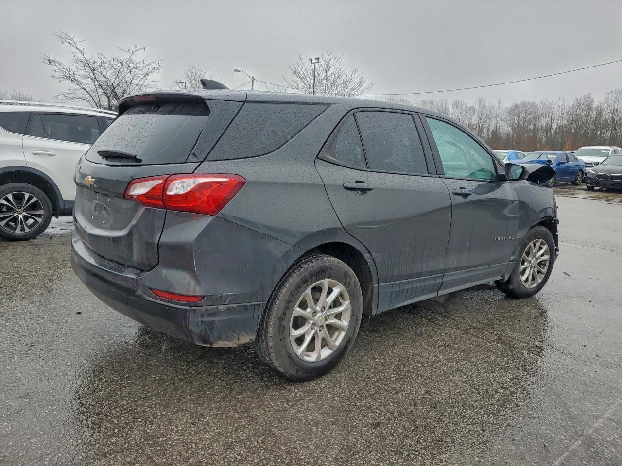 2020 CHEVROLET EQUINOX LS photo 3