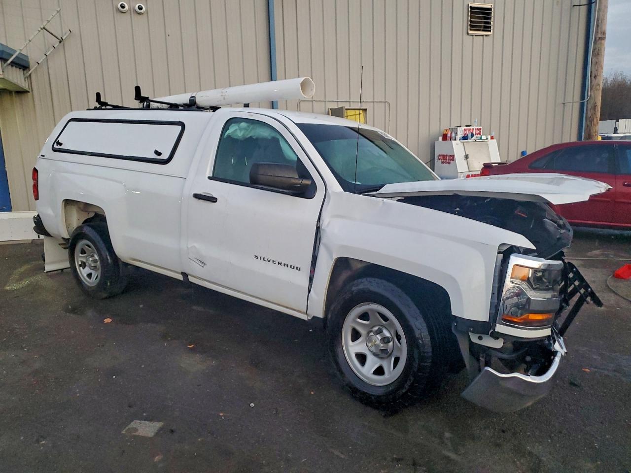 2018 CHEVROLET SILVERADO C1500 photo 7