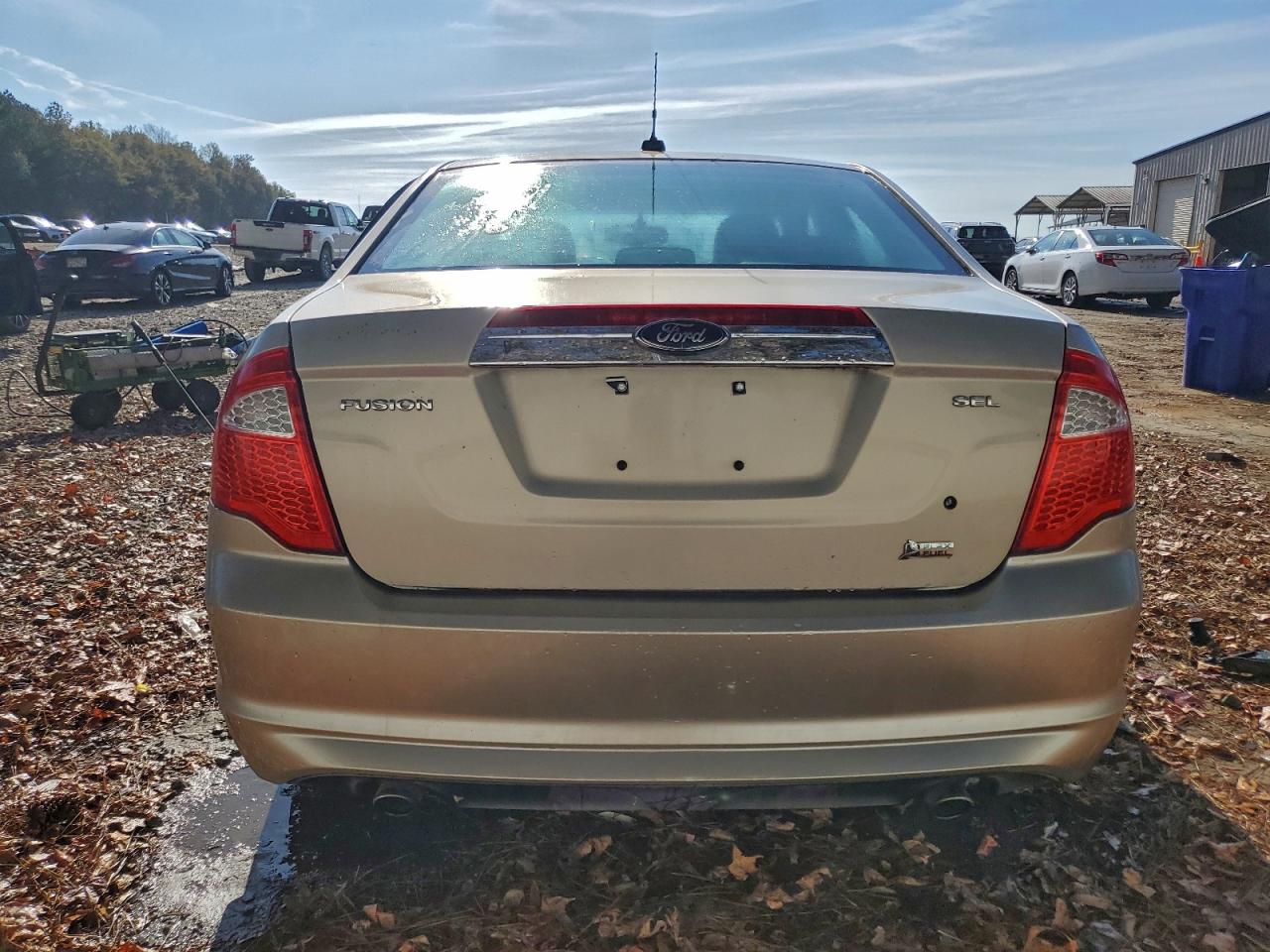 2010 FORD FUSION SEL photo 11