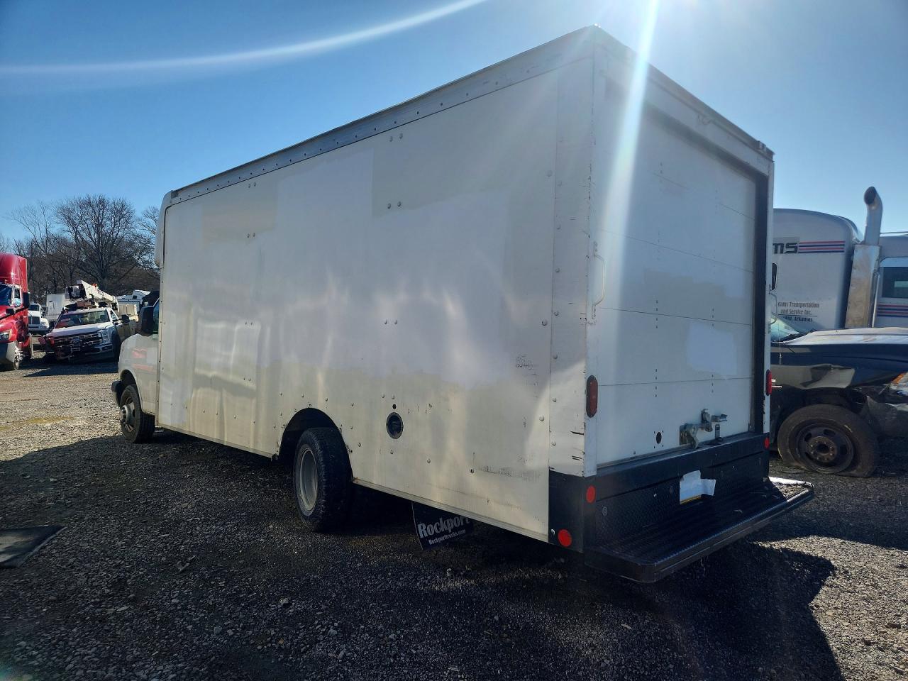 2021 CHEVROLET EXPRESS DELIVERY TRUCK photo 2