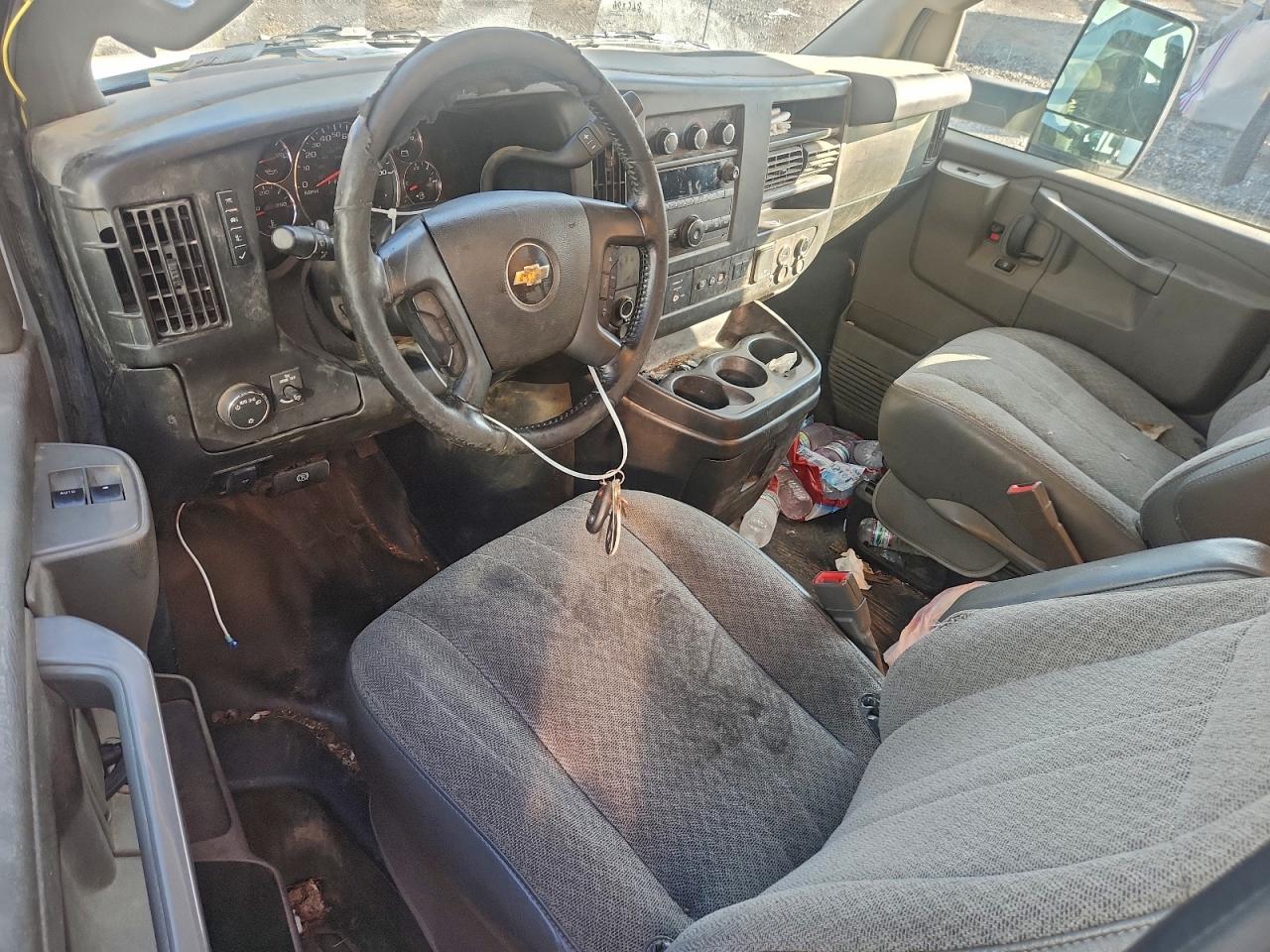 2021 CHEVROLET EXPRESS DELIVERY TRUCK photo 8