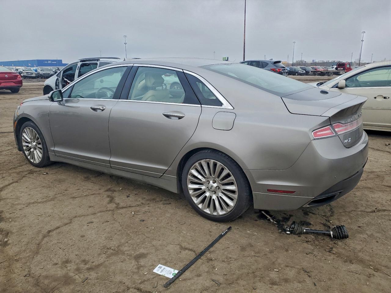 2015 LINCOLN MKZ photo 3