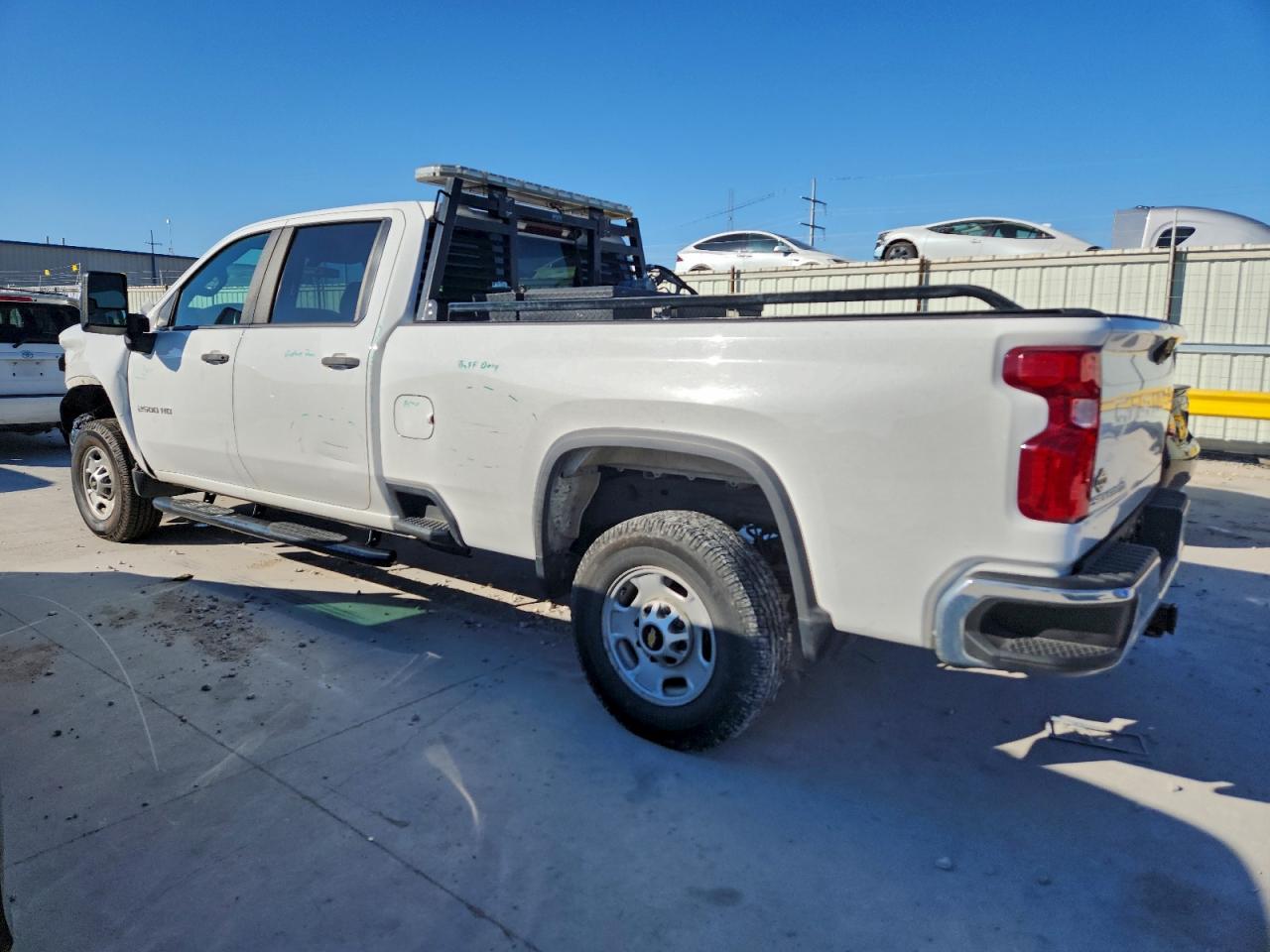 2021 CHEVROLET SILVERADO K2500 HEAVY DUTY photo 4
