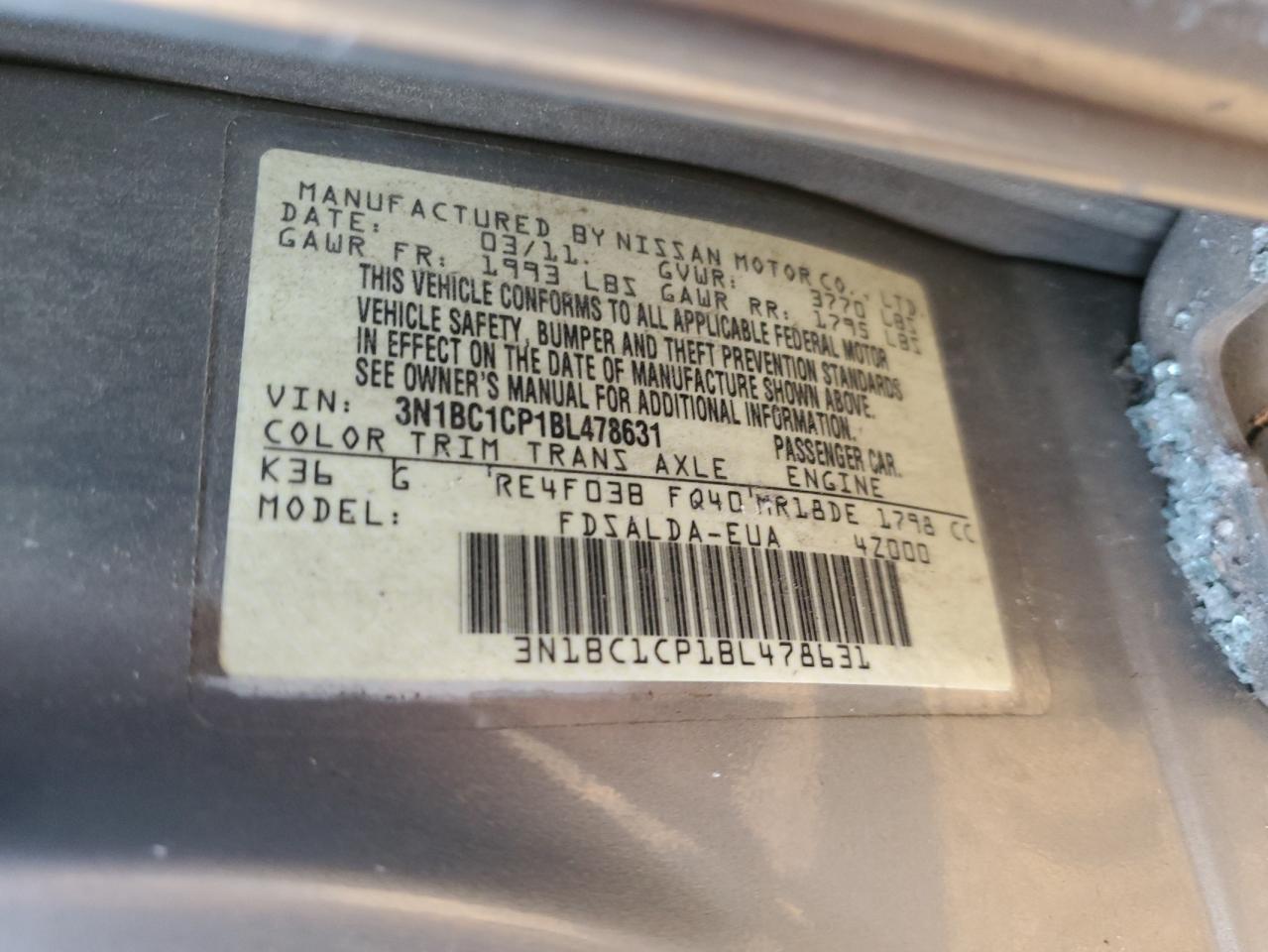 2011 NISSAN VERSA 1.8 S photo 37