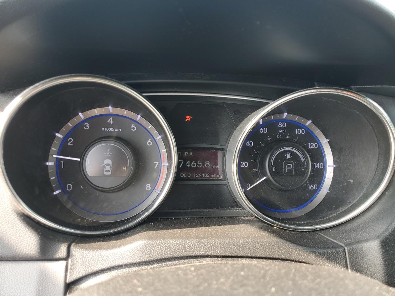 2011 HYUNDAI SONATA GLS photo 17