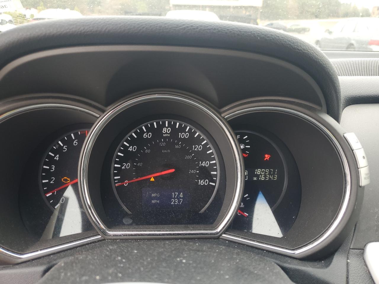 2014 NISSAN MURANO S photo 25