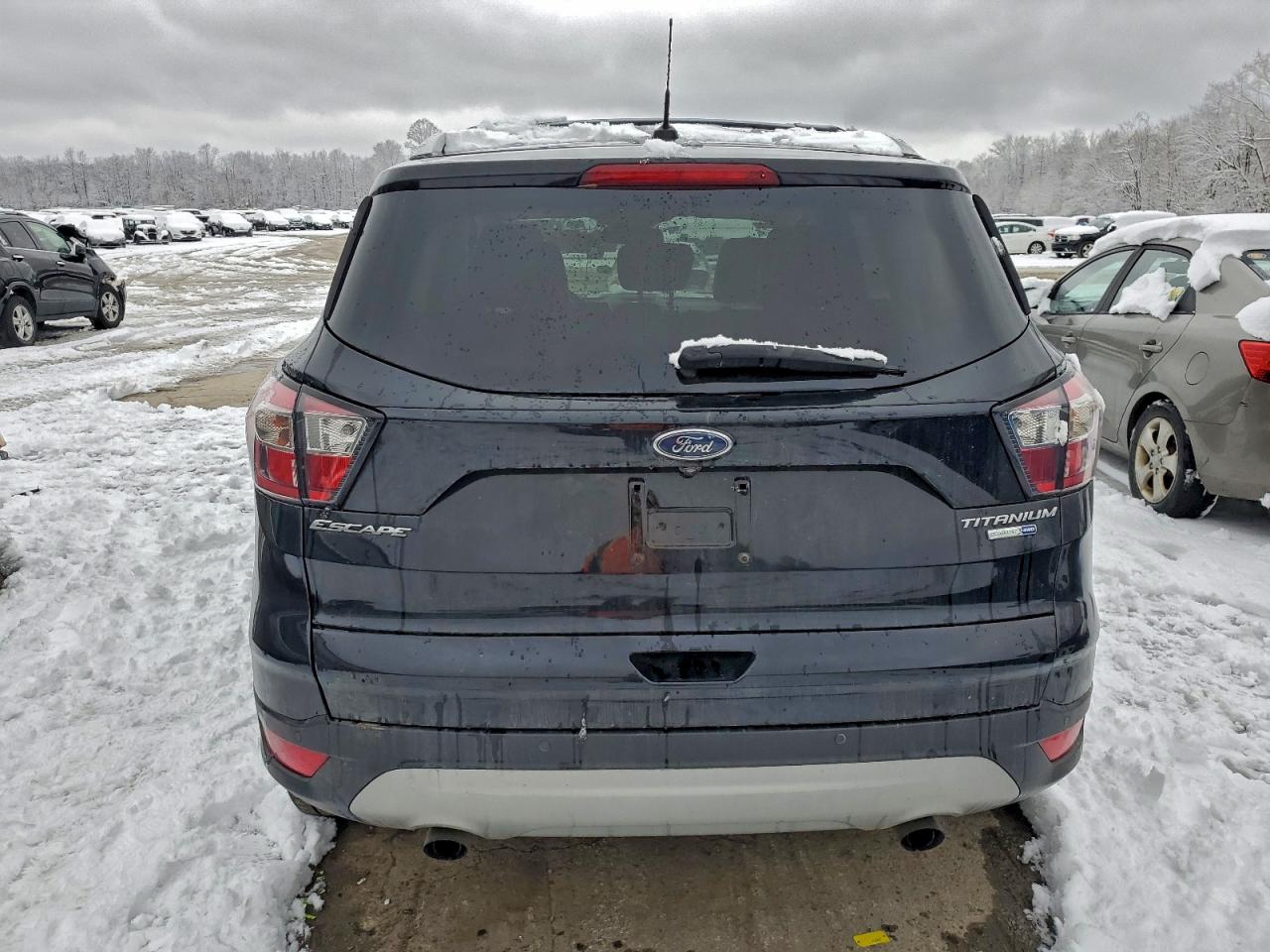 2017 FORD ESCAPE TITANIUM photo 11