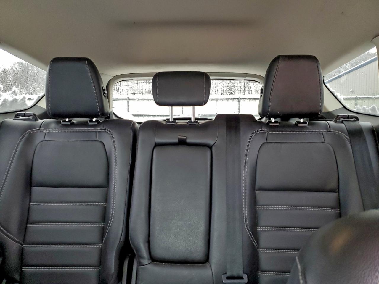 2017 FORD ESCAPE TITANIUM photo 19