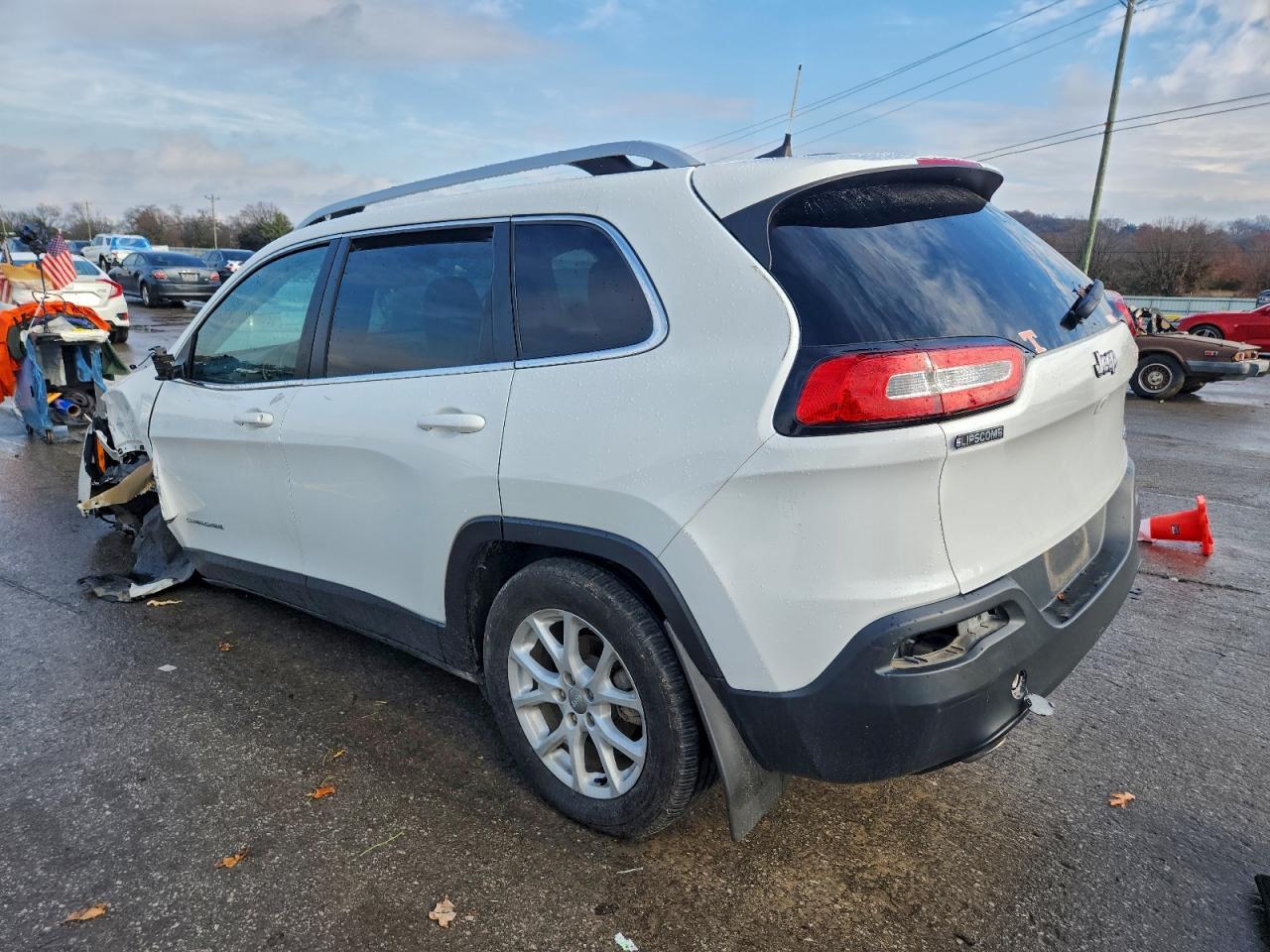 2016 JEEP CHEROKEE LATITUDE photo 2