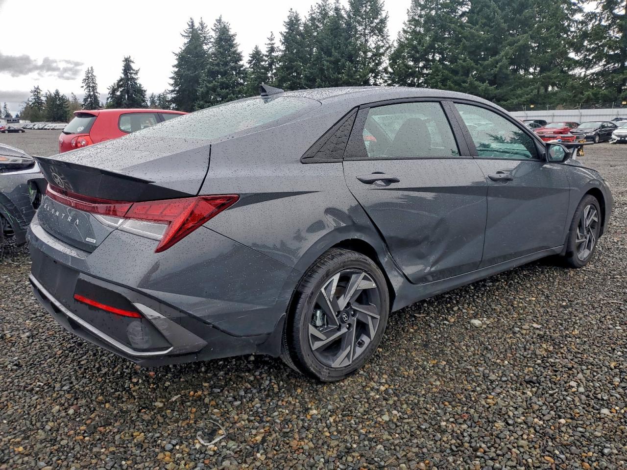 2025 HYUNDAI ELANTRA SEL SPORT PREMIUM photo 3