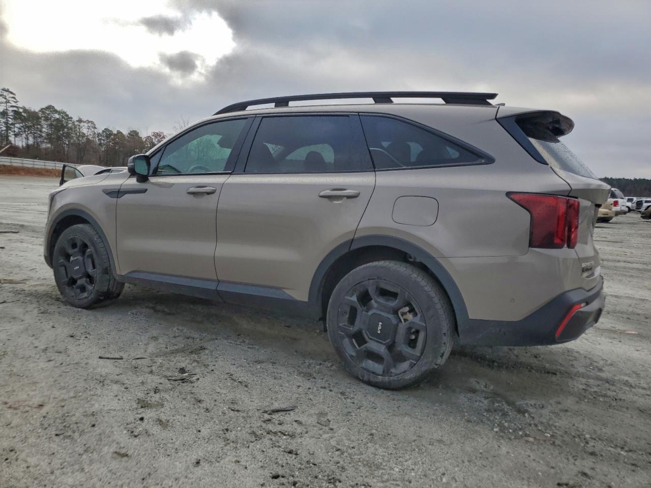 2024 KIA SORENTO SX photo 4