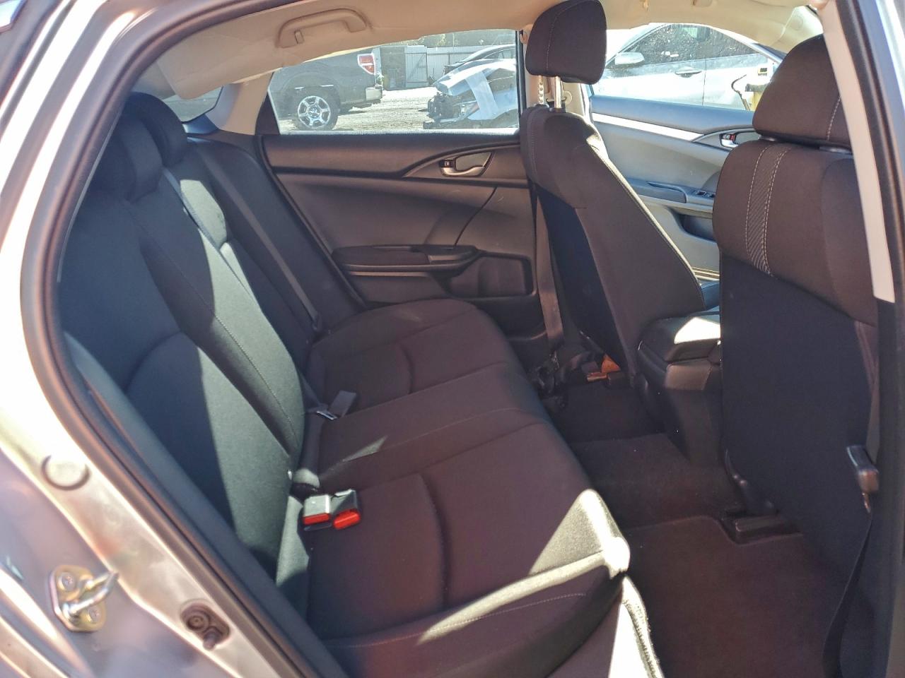 2017 HONDA CIVIC photo 10