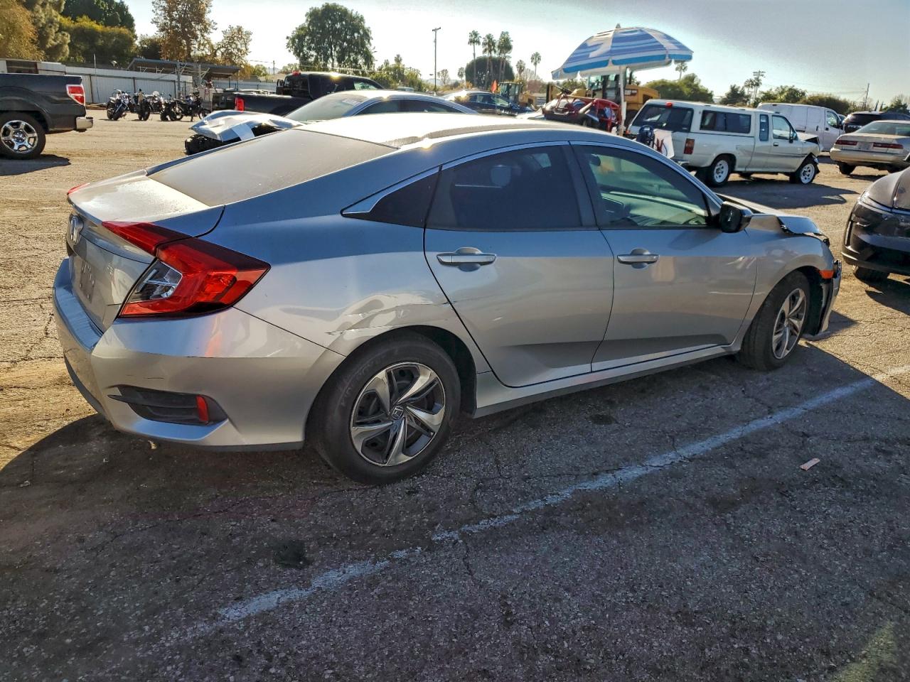 2017 HONDA CIVIC photo 3