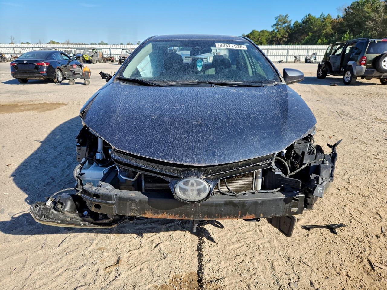 2018 TOYOTA COROLLA L photo 9