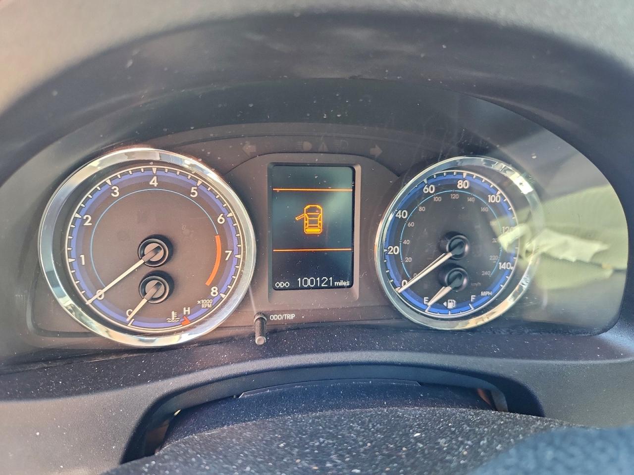 2018 TOYOTA COROLLA L photo 17