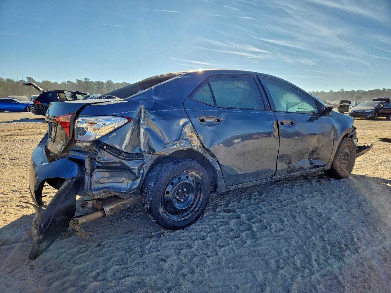 2018 TOYOTA COROLLA L photo 5