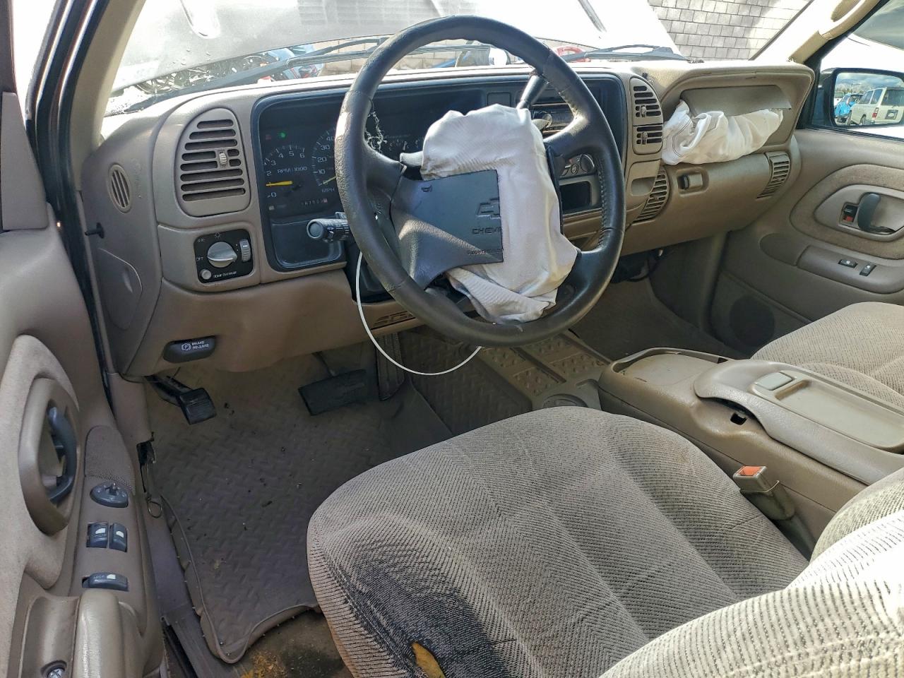 1997 CHEVROLET GMT-400 K1500 photo 8