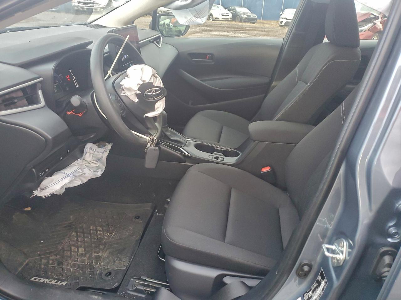 2024 TOYOTA COROLLA LE photo 7