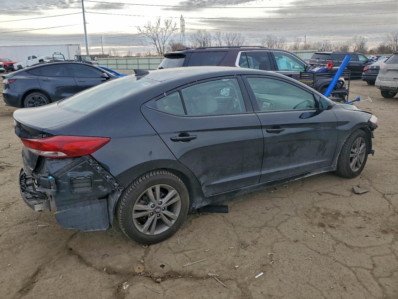2018 HYUNDAI ELANTRA SEL photo 5