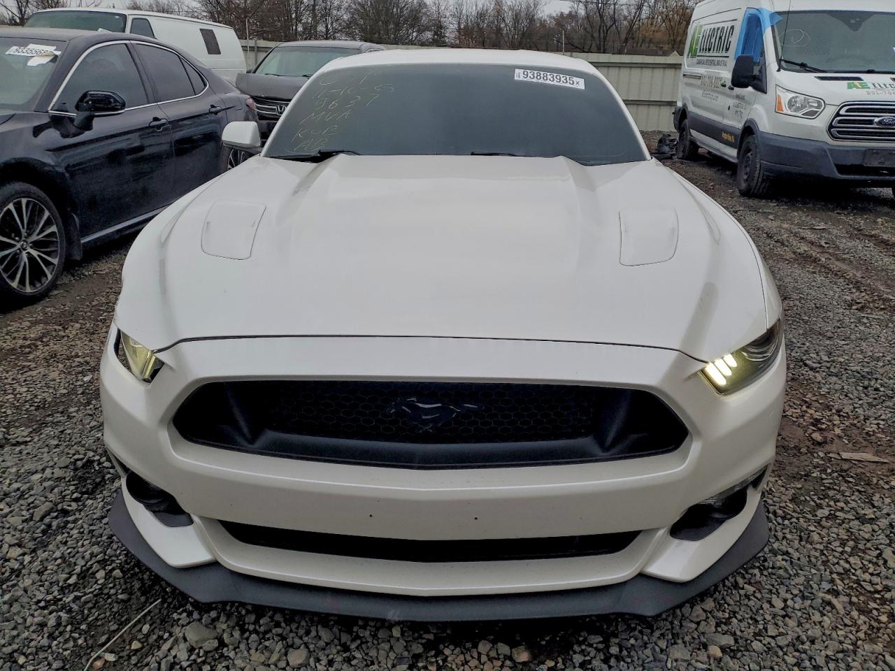 2017 FORD MUSTANG GT photo 13