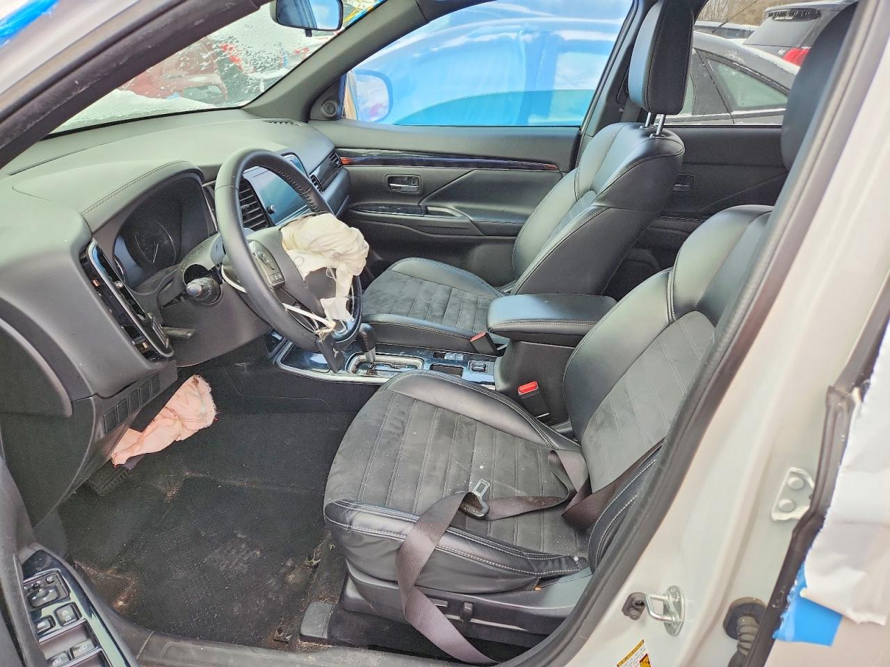 2019 MITSUBISHI OUTLANDER SE photo 7