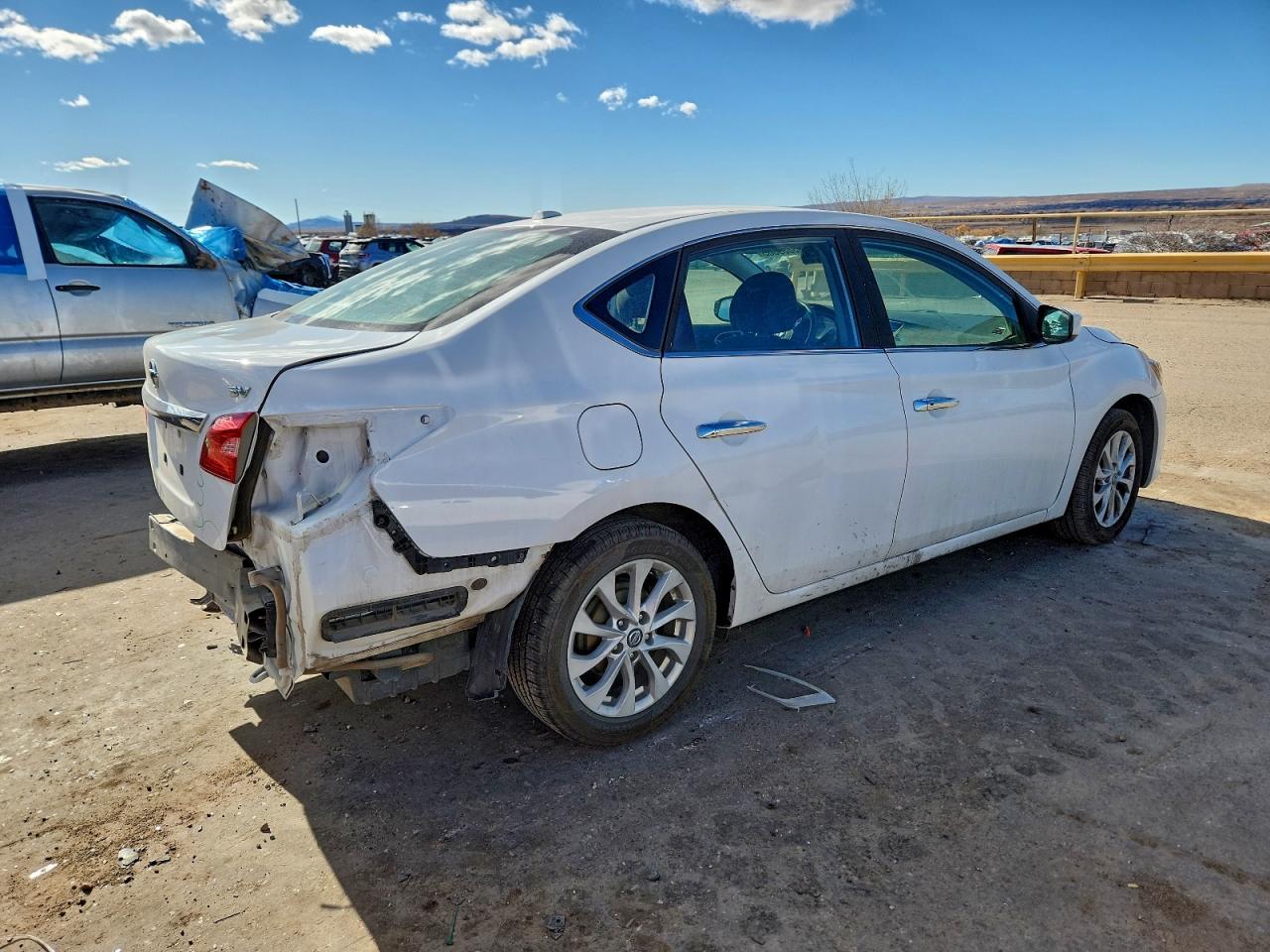 2018 NISSAN SENTRA S photo 3
