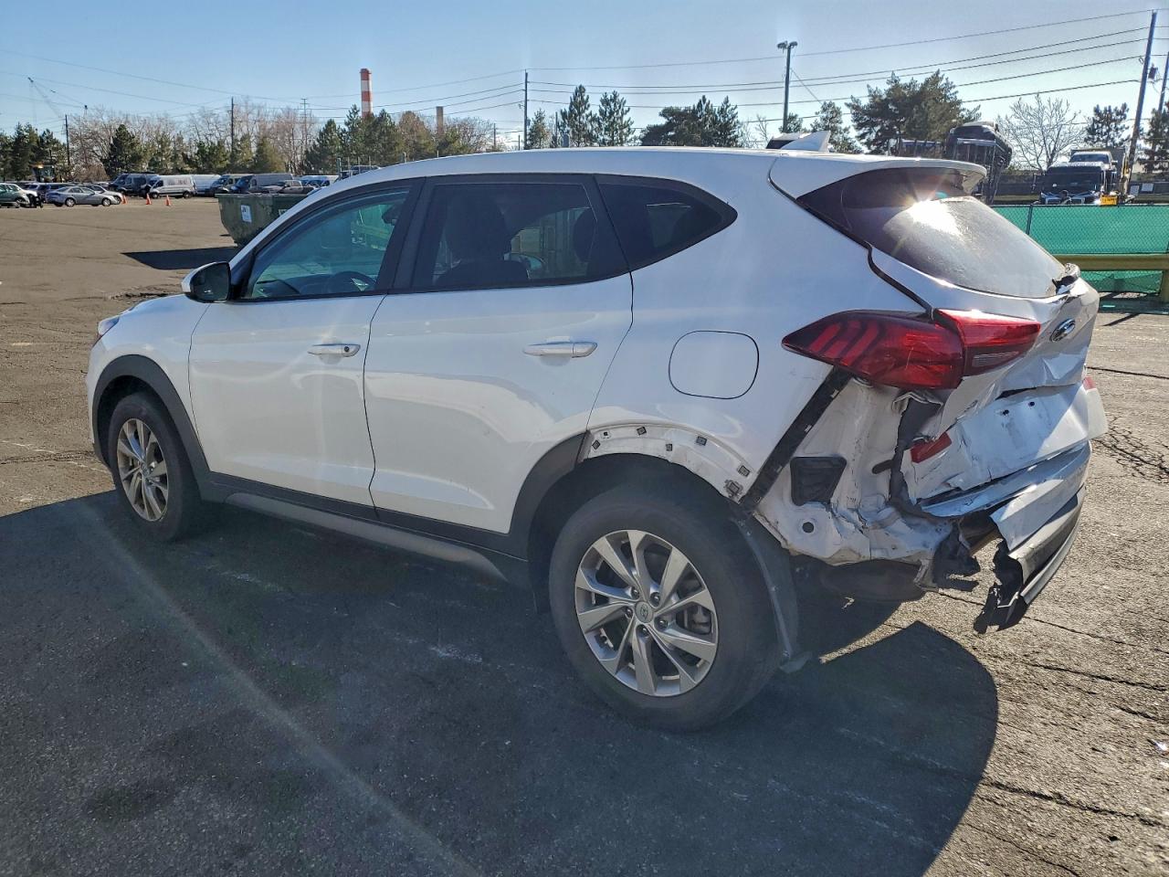 2019 HYUNDAI TUCSON SE photo 3