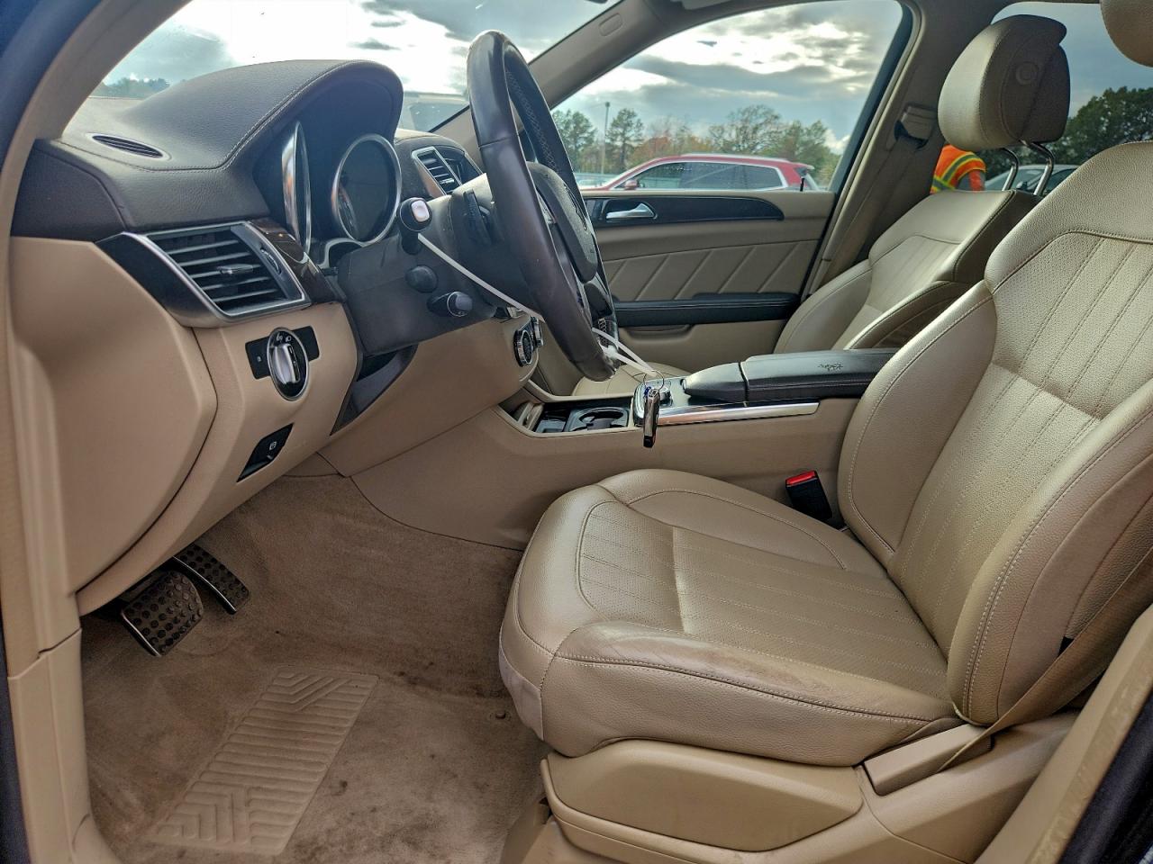 2015 MERCEDES-BENZ GL 450 4MATIC photo 13