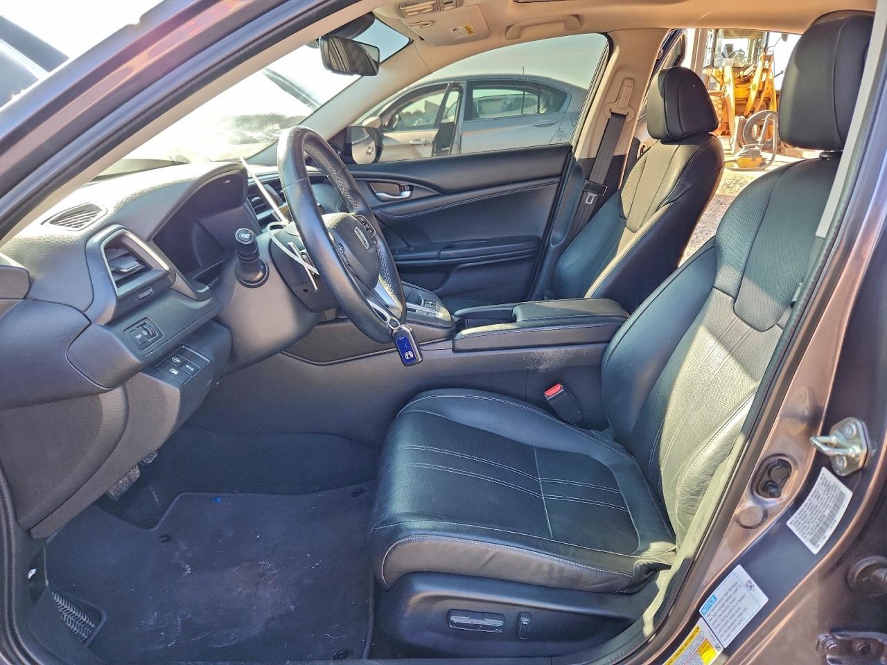 2019 HONDA INSIGHT TOURING photo 7