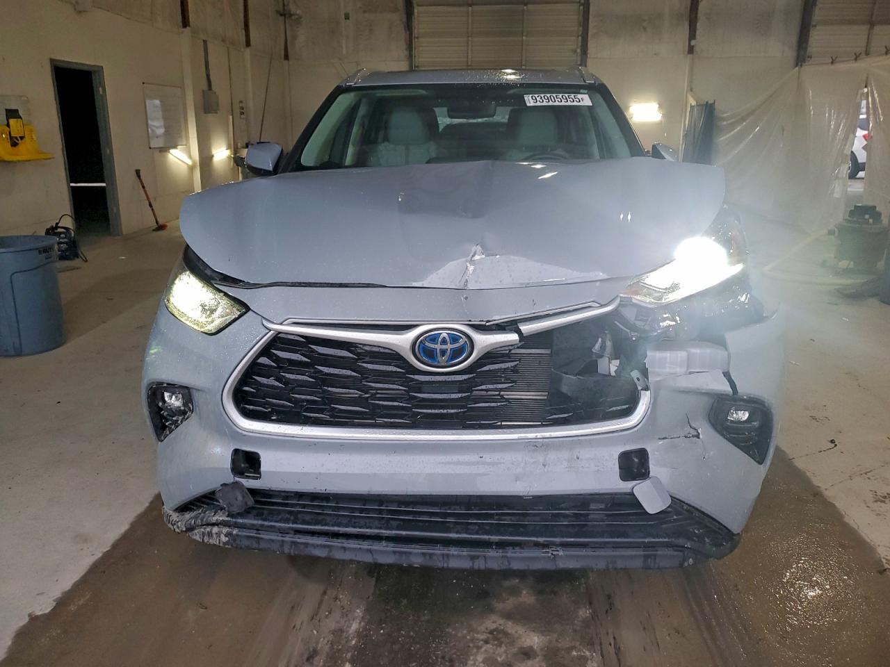 2022 TOYOTA HIGHLANDER HYBRID XLE photo 9