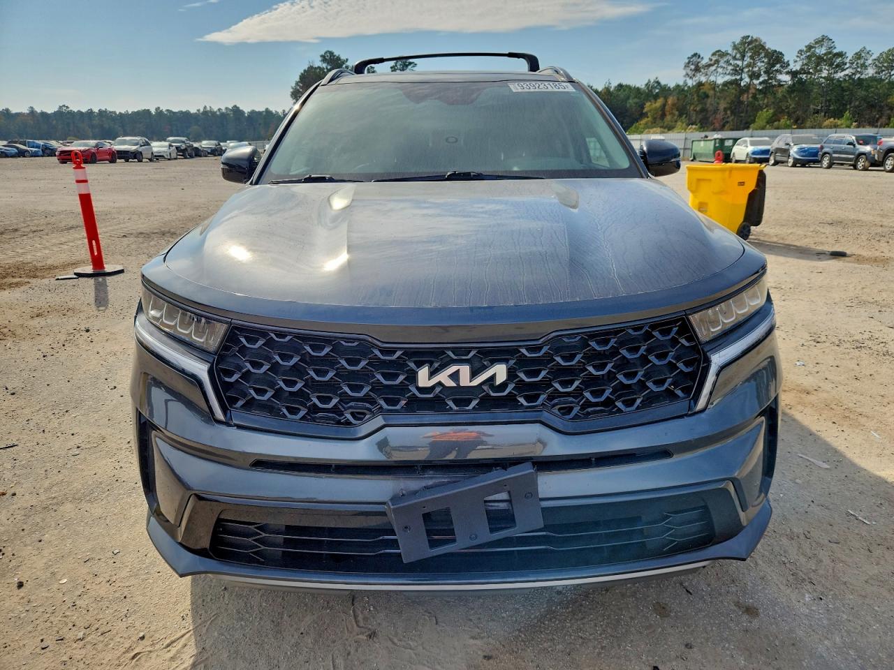 2022 KIA SORENTO S photo 9