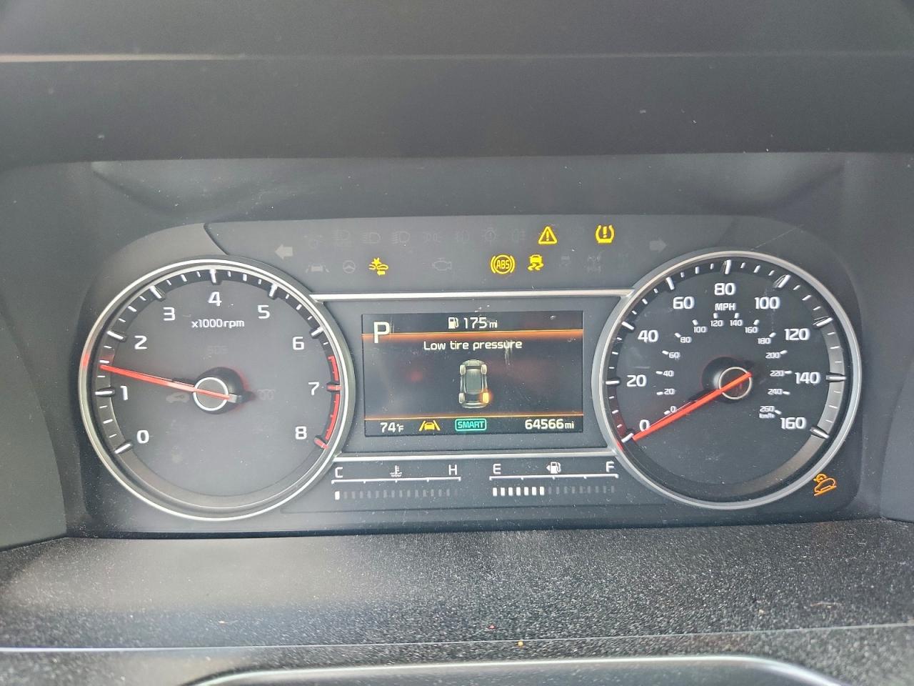 2022 KIA SORENTO S photo 17