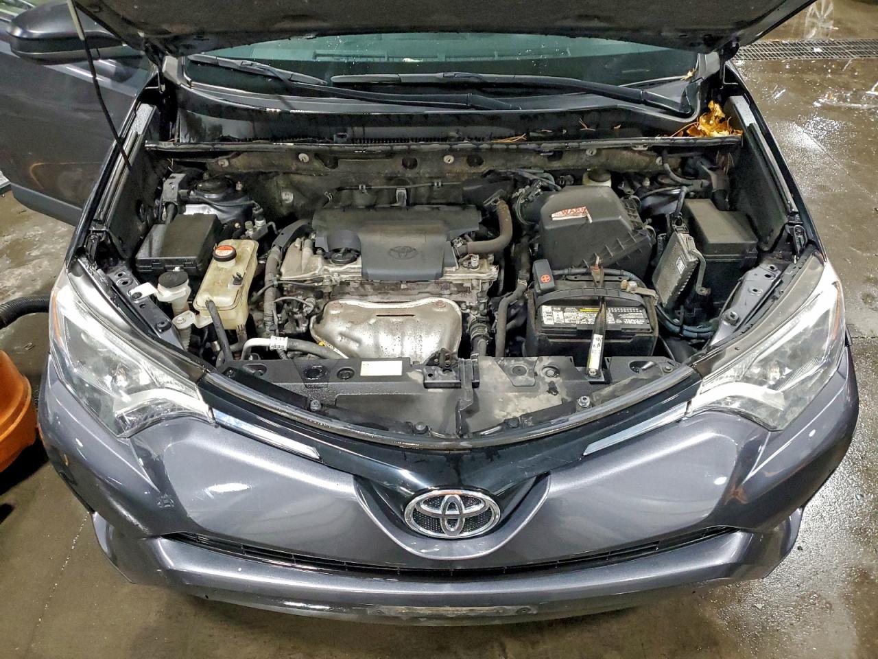 2016 TOYOTA RAV4 LE photo 12
