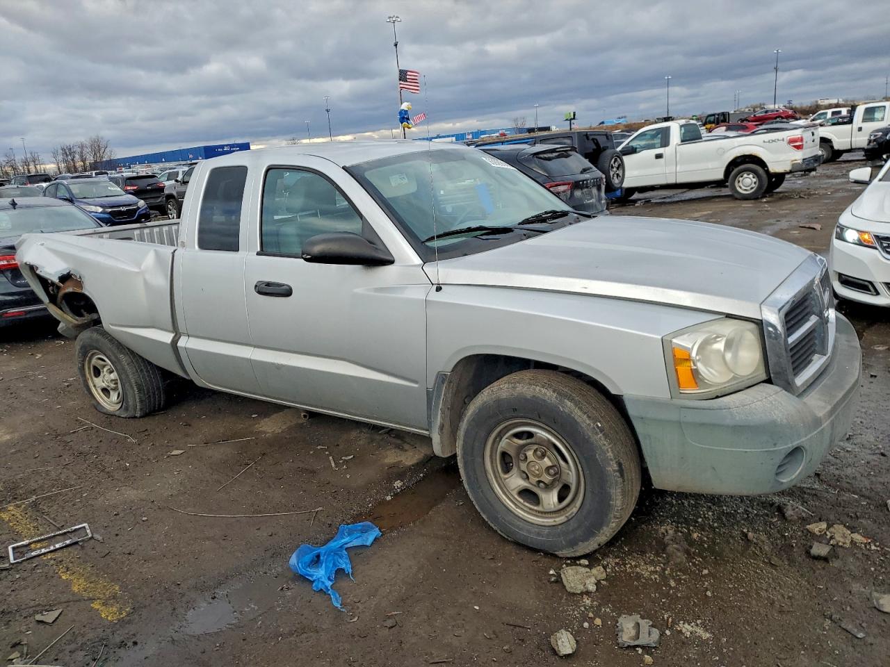 2005 DODGE DAKOTA ST photo 10