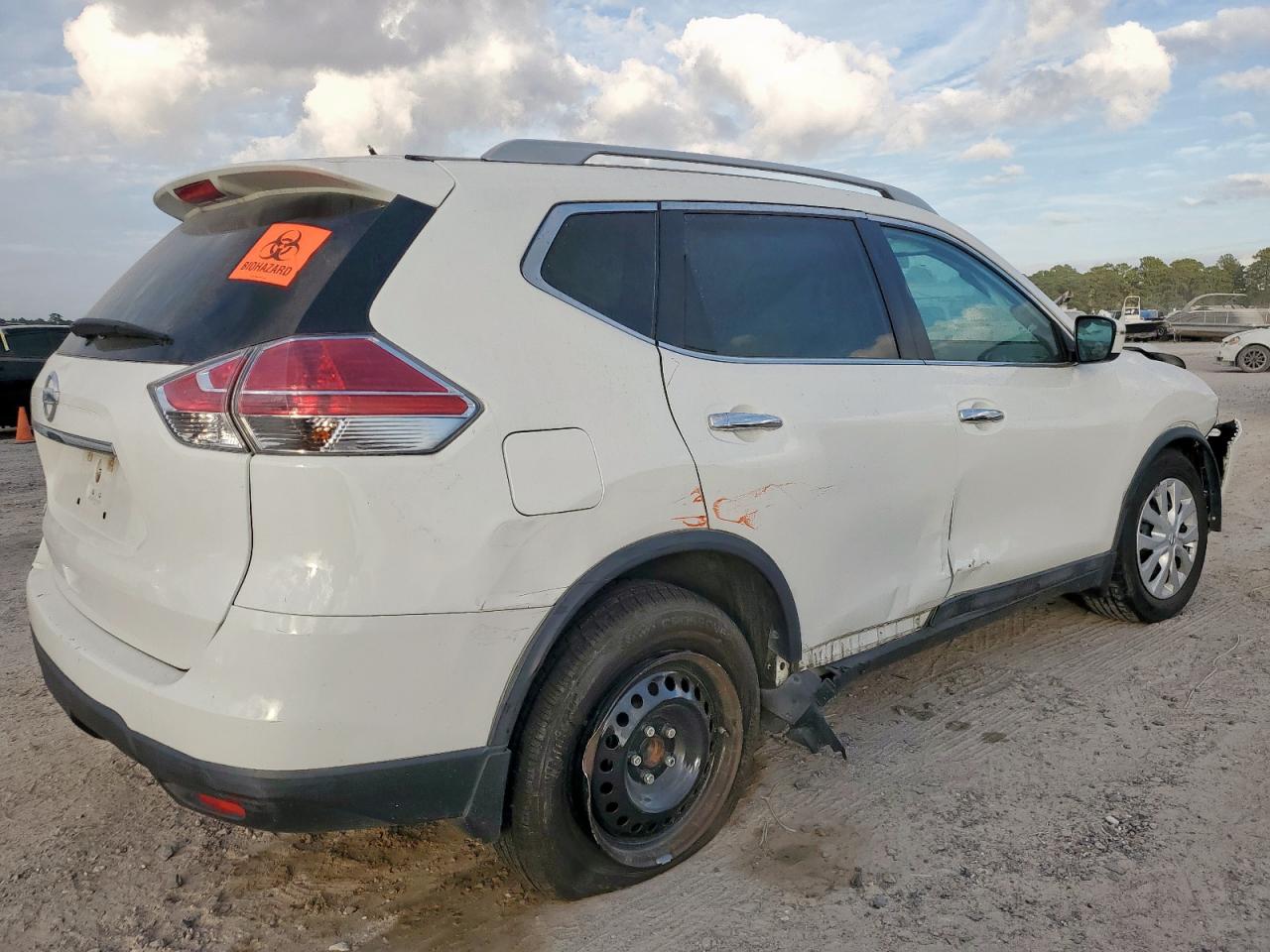 2016 NISSAN ROGUE S photo 7